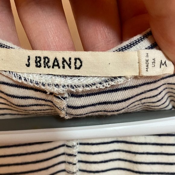 BUNDLE 3/$40 - J Brand - Rockwood Tank - Medium - Picture 4 of 6